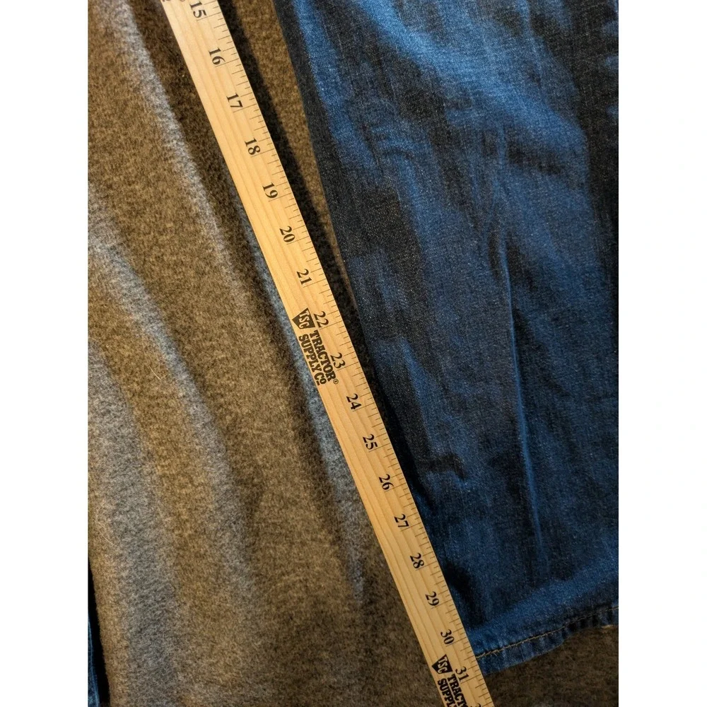 Levi's Jeans Men 514  34x32 Blue Denim Zipper Fly 100% Cotton
